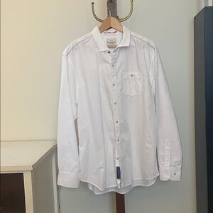 Classic White Cotton Shirt by Tommy Bahama